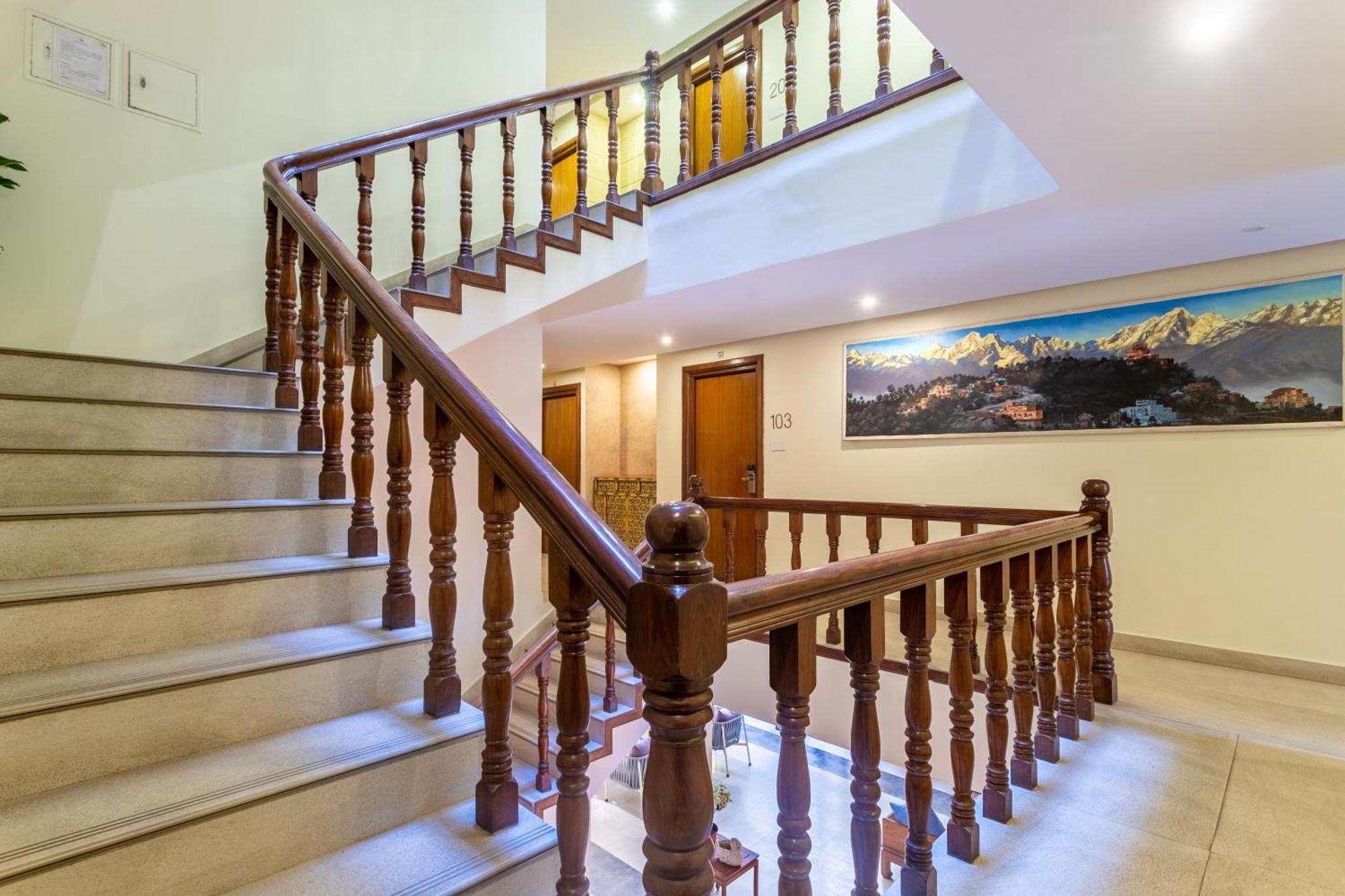 Timber House Hotel Kathmandu Bagian luar foto